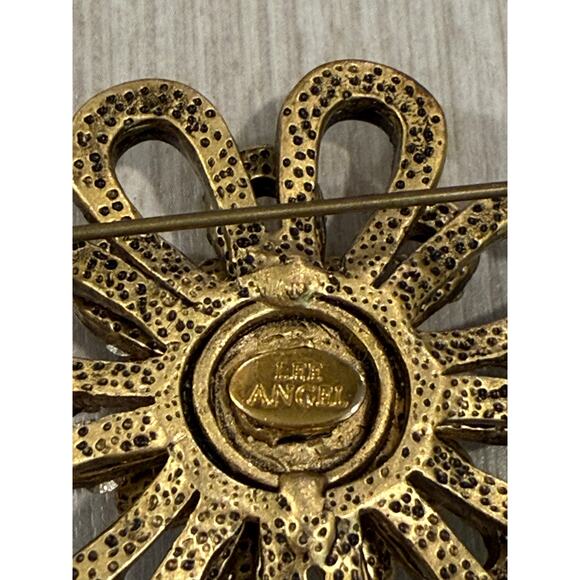 Vintage Lee Angel Brooch Matte Gold Tone Pearl Aurora Borealis Rhinestone - Picture 3 of 6
